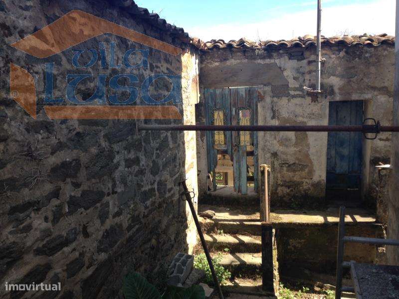 Moradia em Ruinas em Pedra - Grande imagem: 4/13