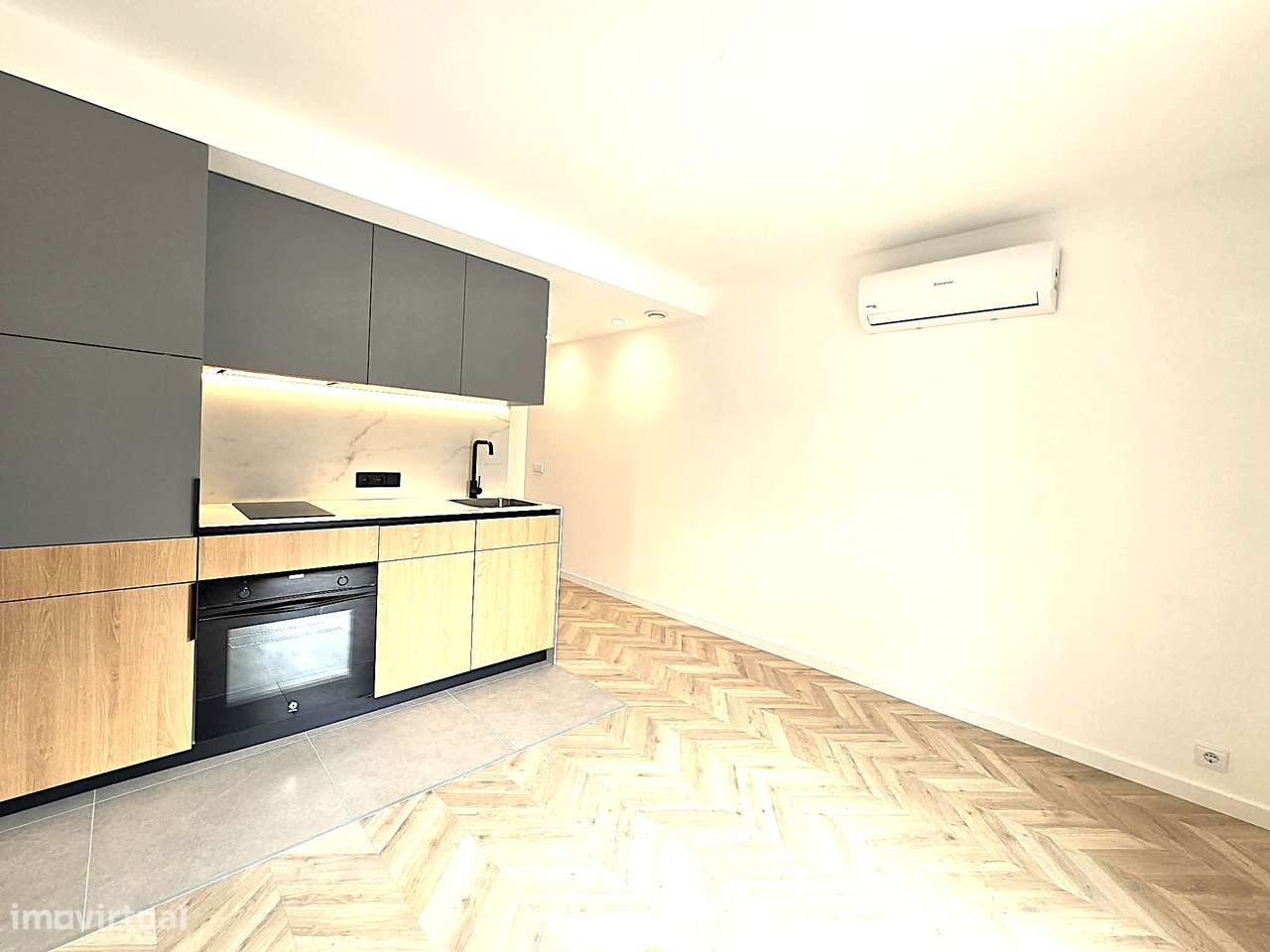 Apartamento T1 | Arrendamento | Condomínio Fechado | Leiria - Grande imagem: 2/11