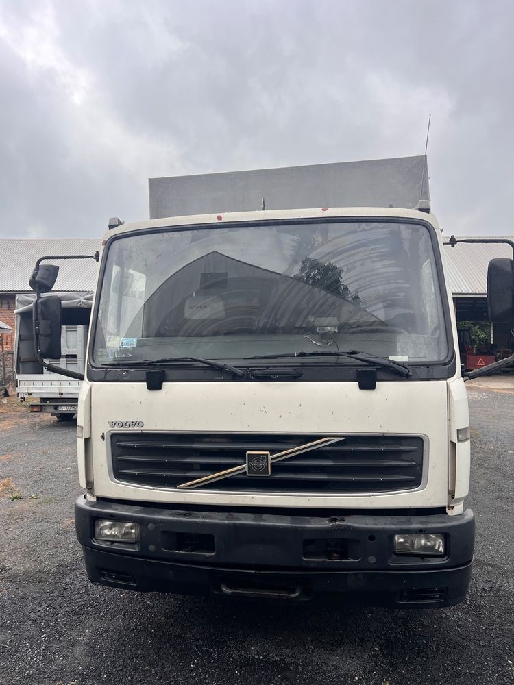Volvo FL 2001