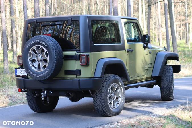 Jeep Wrangler - 10