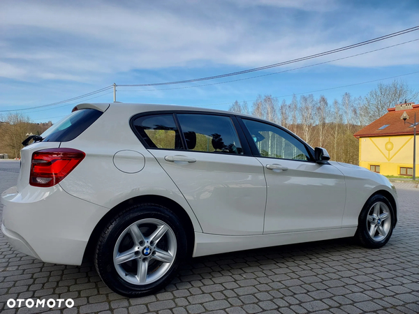 BMW Seria 1 116d Sport Line - 2