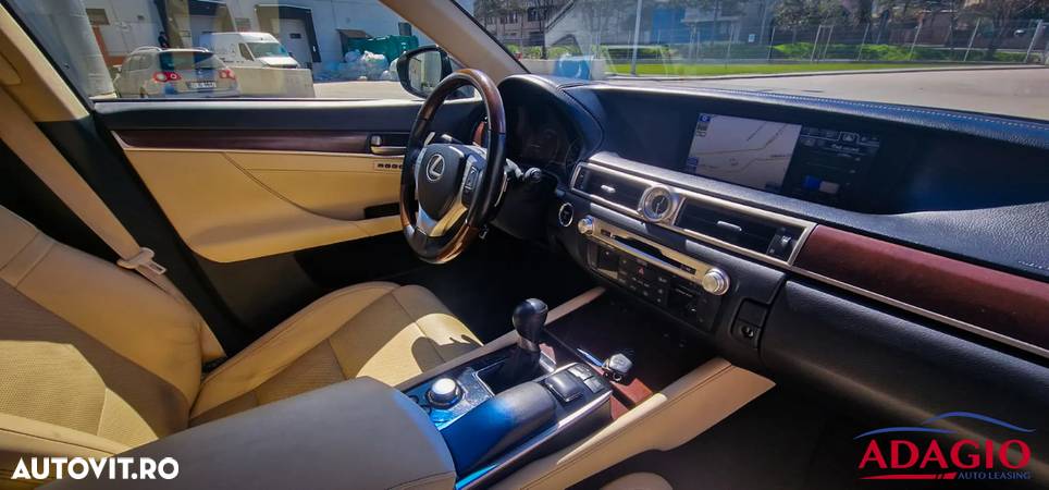 Lexus Seria GS 300h Aut Luxury - 25