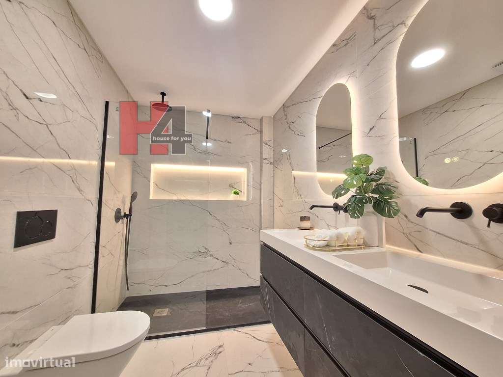 Herdade da Aroeira moradia independente T4-25