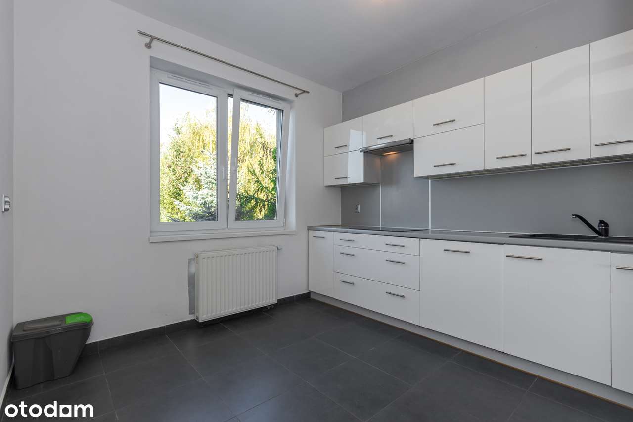 Dwupoziomowe mieszkanie w Mierzynie, garaż, komórka lokatorska w cenie-8