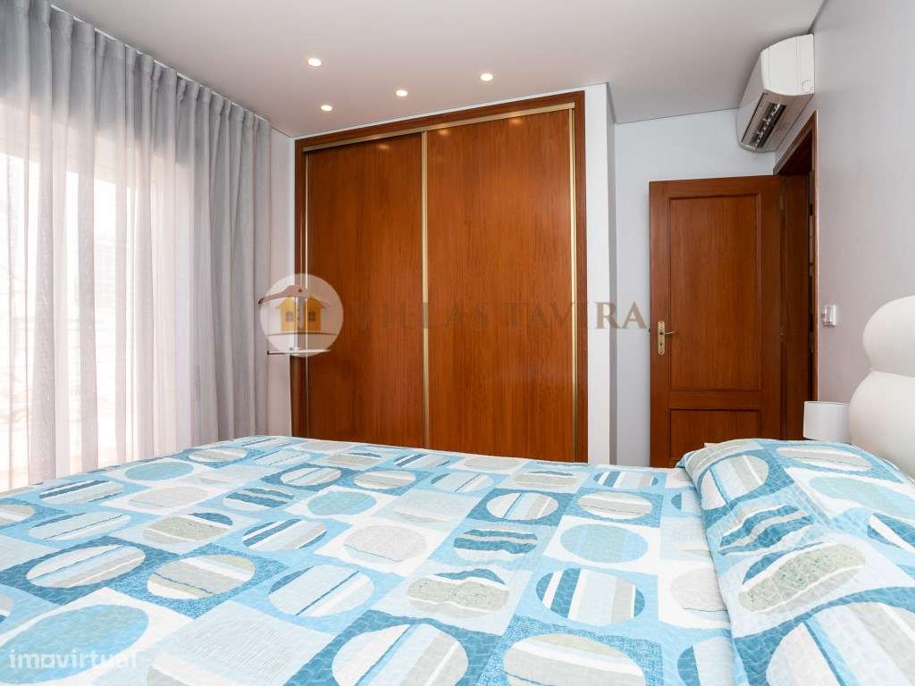 Moradia T4 - Com Vista Mar e Cidade - Topo- Urbanização Miramar-48