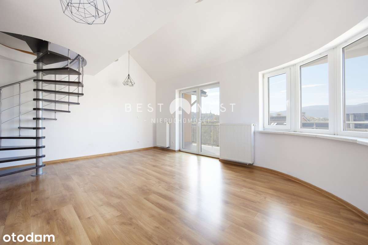 Przestronne słoneczne mieszkanie z garażem - Pełny obrazek: 4/17