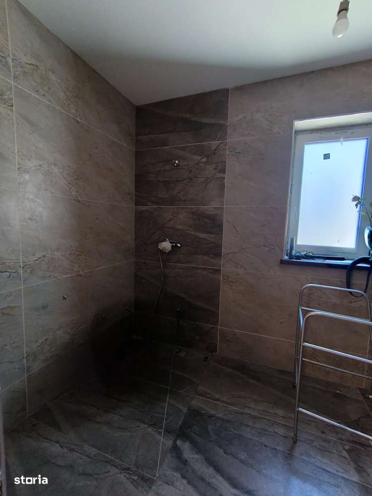 Casă tip duplex, cu 4 camere pe un teren de 250 mp teren-9