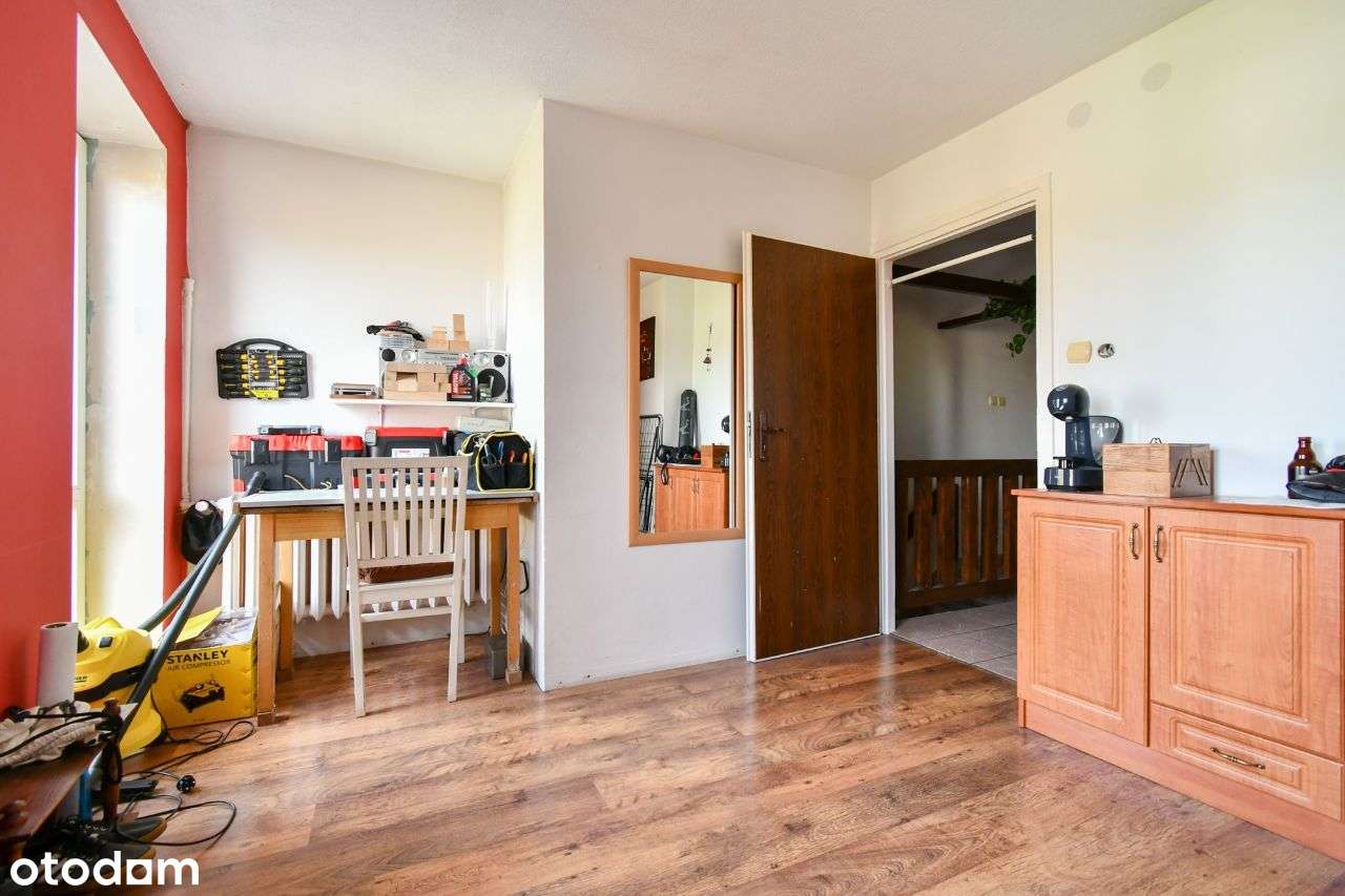 Wolnostojący o 2 lokalach/piwnica/ogród-9