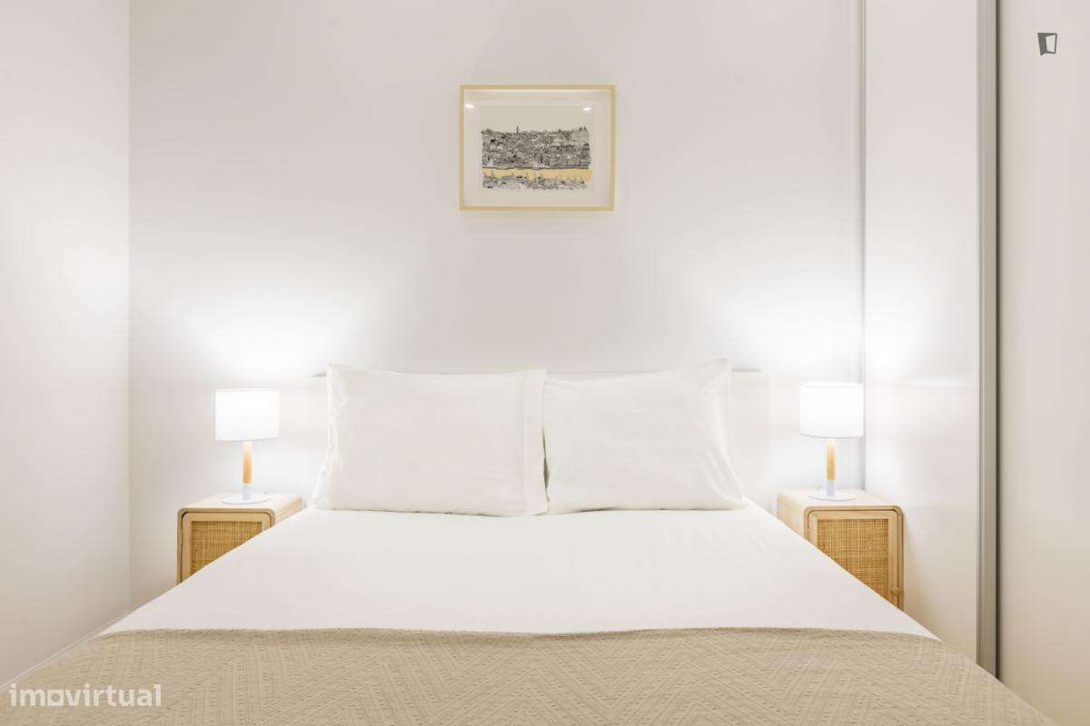 Apartamento com 1 quartos - localizado em São Nicolau Porto - Grande imagem: 5/8