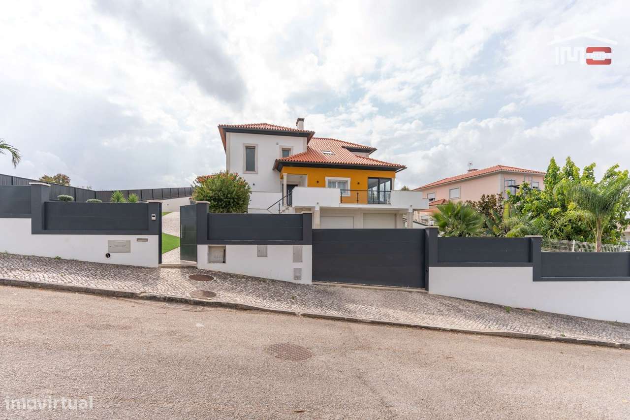 Moradia T5 em Tomar-5
