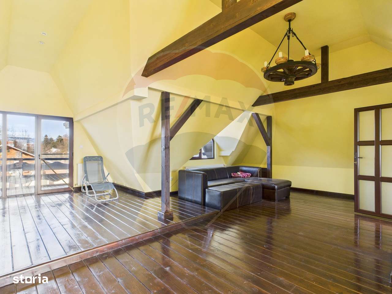 Vilă spațioasă în zona centrală Breaza, 310 mp utili, teren 610 mp-11