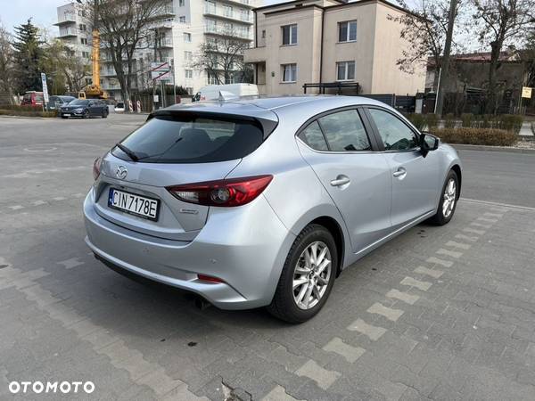 Mazda 3 2.0 Skyenergy EU6 - 6