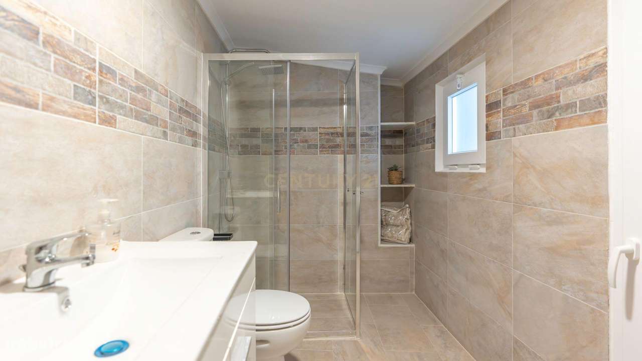 Moradia em banda renovada T3 em Murtal, Parede RESERVADO - Grande imagem: 5/60