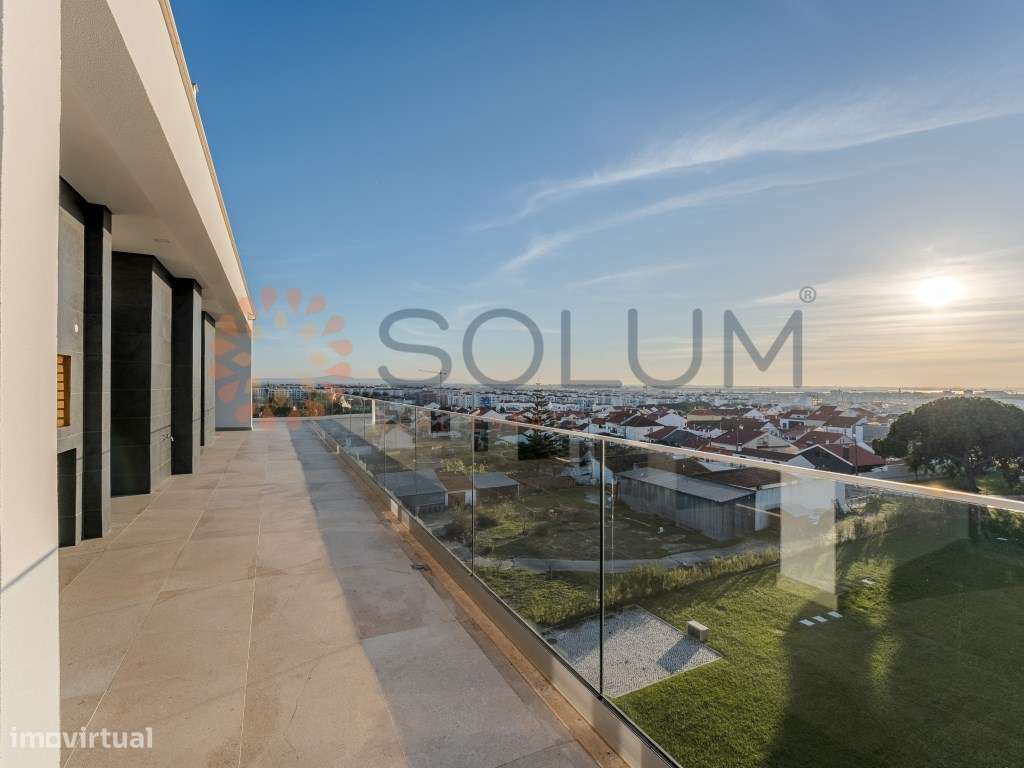 Penthouse de Luxo com piscina - Montijo-25