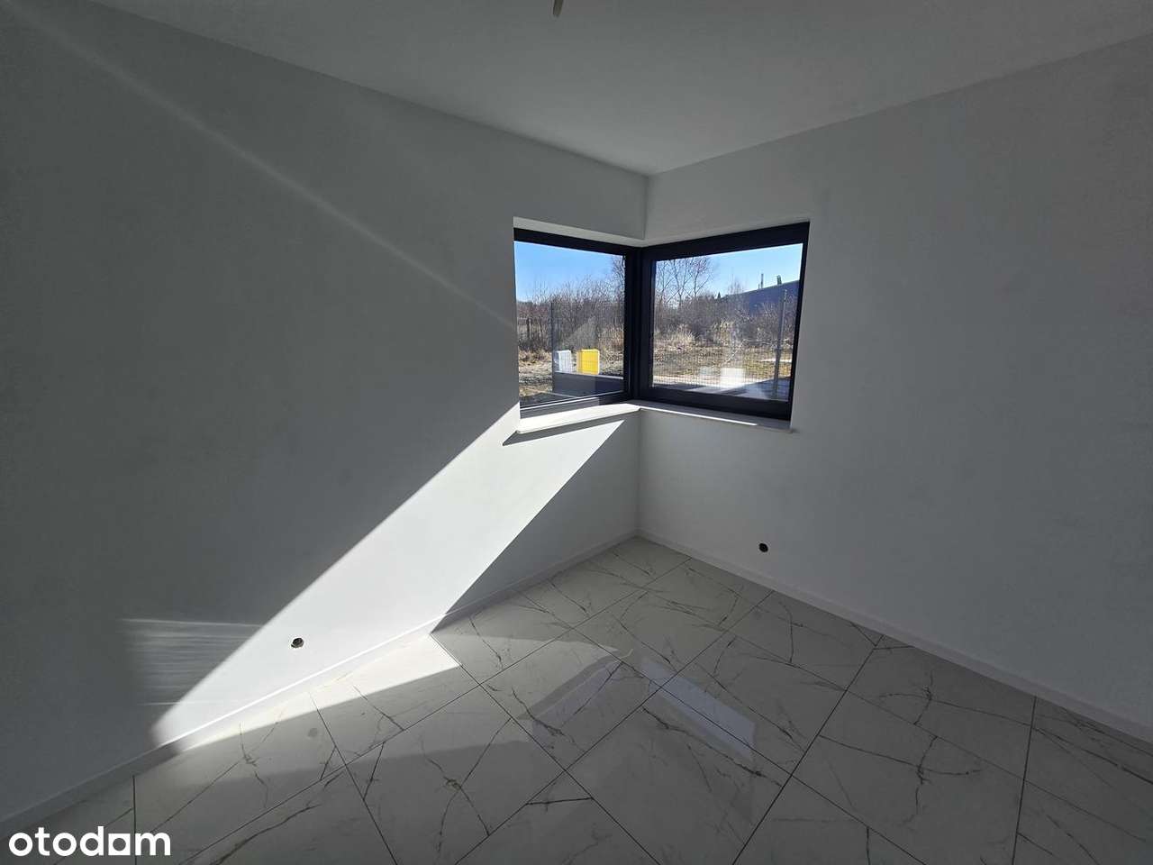 NOWY DOM WOLNOSTOJĄCY, WYKOŃCZONY-9