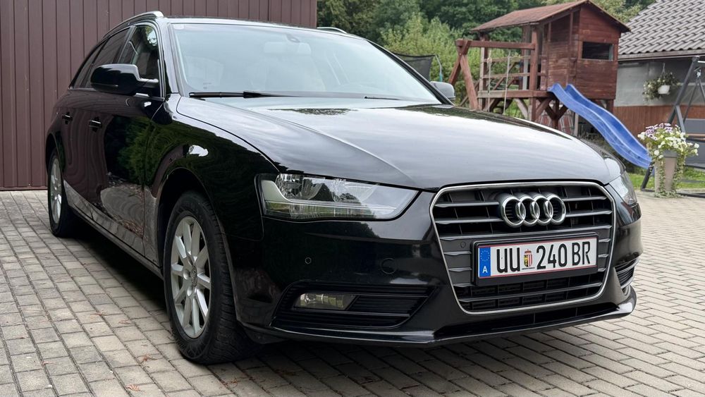 Audi A4 B8 (2007-2015) 2.0 TDI DPF Ambition 2012