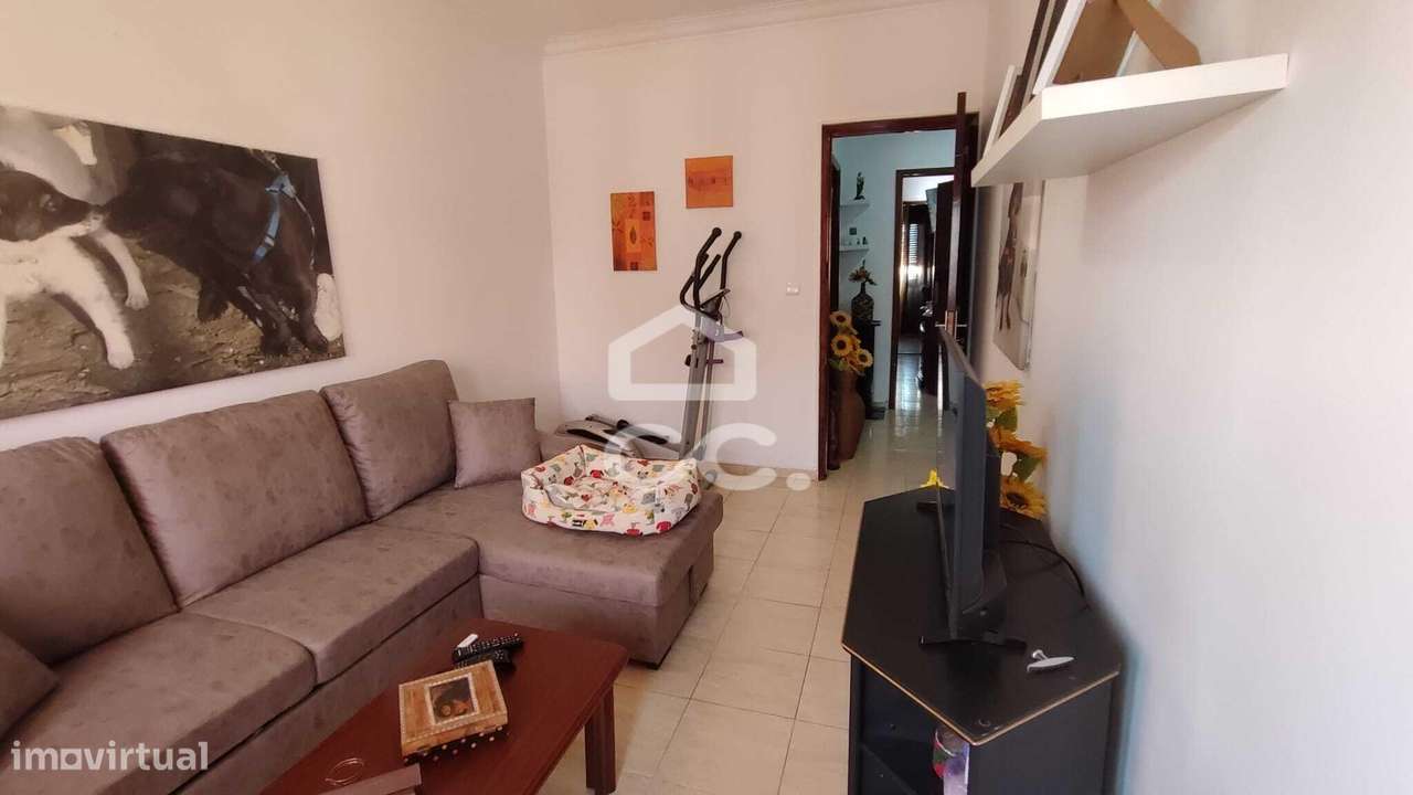 Apartamento T2 Renovado em Beja-4
