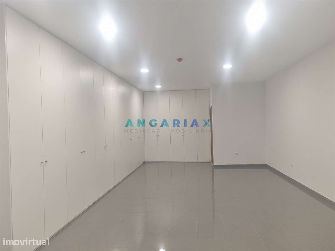 ANG1561 - Loja para Arrendamento em Beira-Rio, Leiria - Grande imagem: 3/11