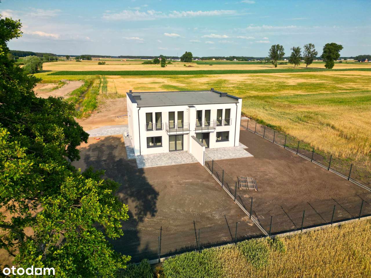 Nowy bliźniak | 107,75 m² | Działka 525 m² | Gniezno
