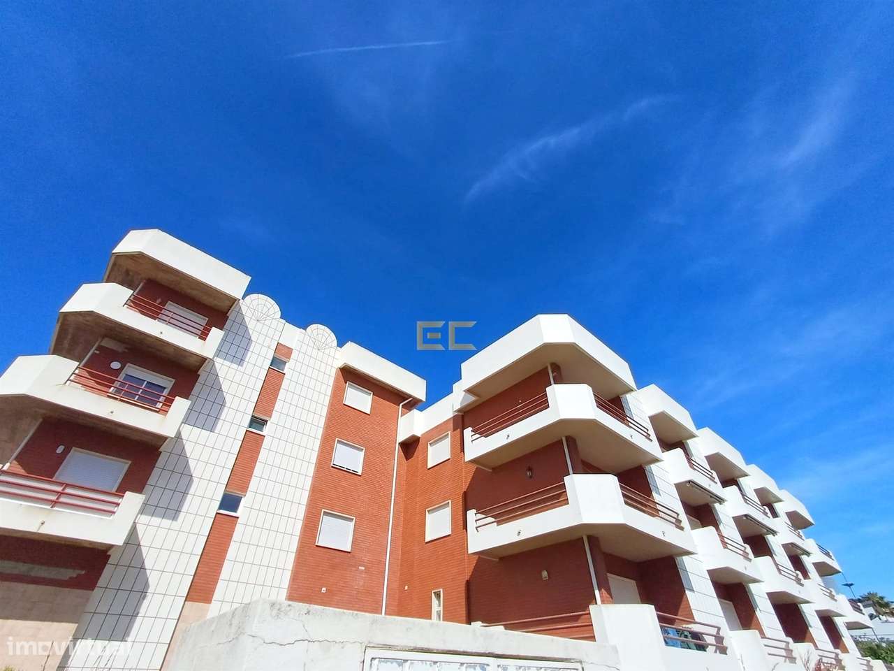 Apartamento T3 com Garagem e Vista Mar - Buarcos!-29