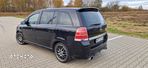 Opel Zafira 2.0 T OPC - 12