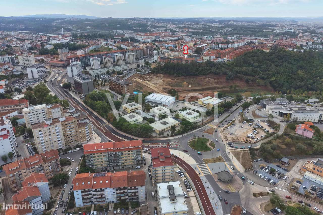 Apartamento T3 duplex c/ garagem em Coimbra - Celas-47