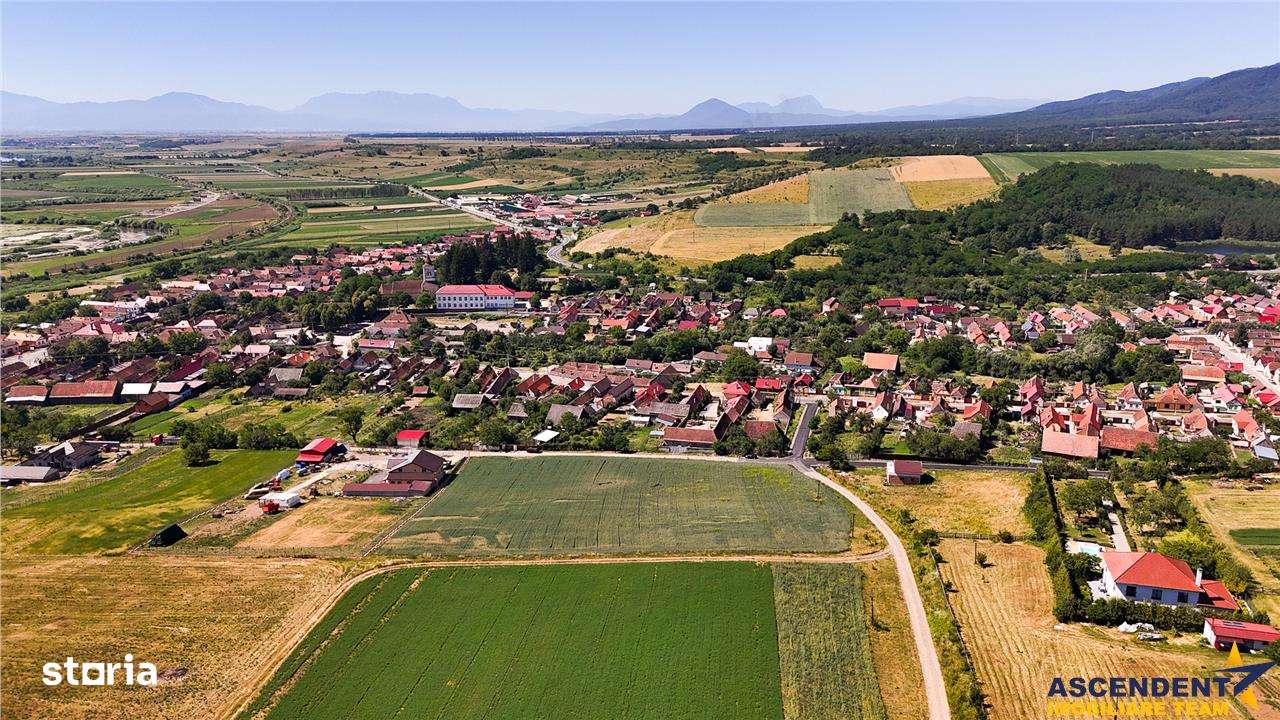 FILM! 1.100 mp teren intravlan in Maierus, Brasov - Imagine principală: 4/14