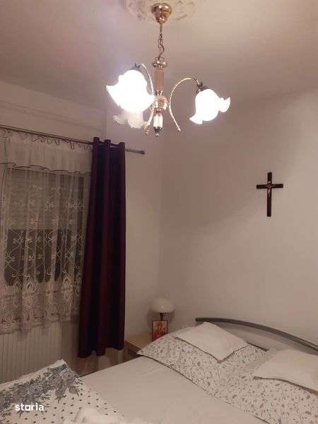 Apartament cu 3 camere decomandat Pâncota - Imagine principală: 5/8