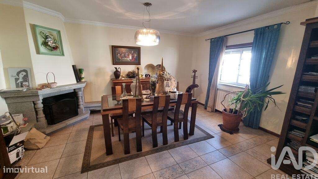 Moradia geminada T4 em Guarda - Grande imagem: 5/21