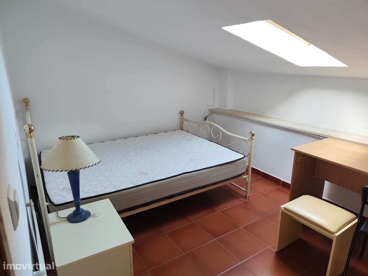 Arrenda-se T3 a 2 minutos do polo I da UBI - Grande imagem: 5/17