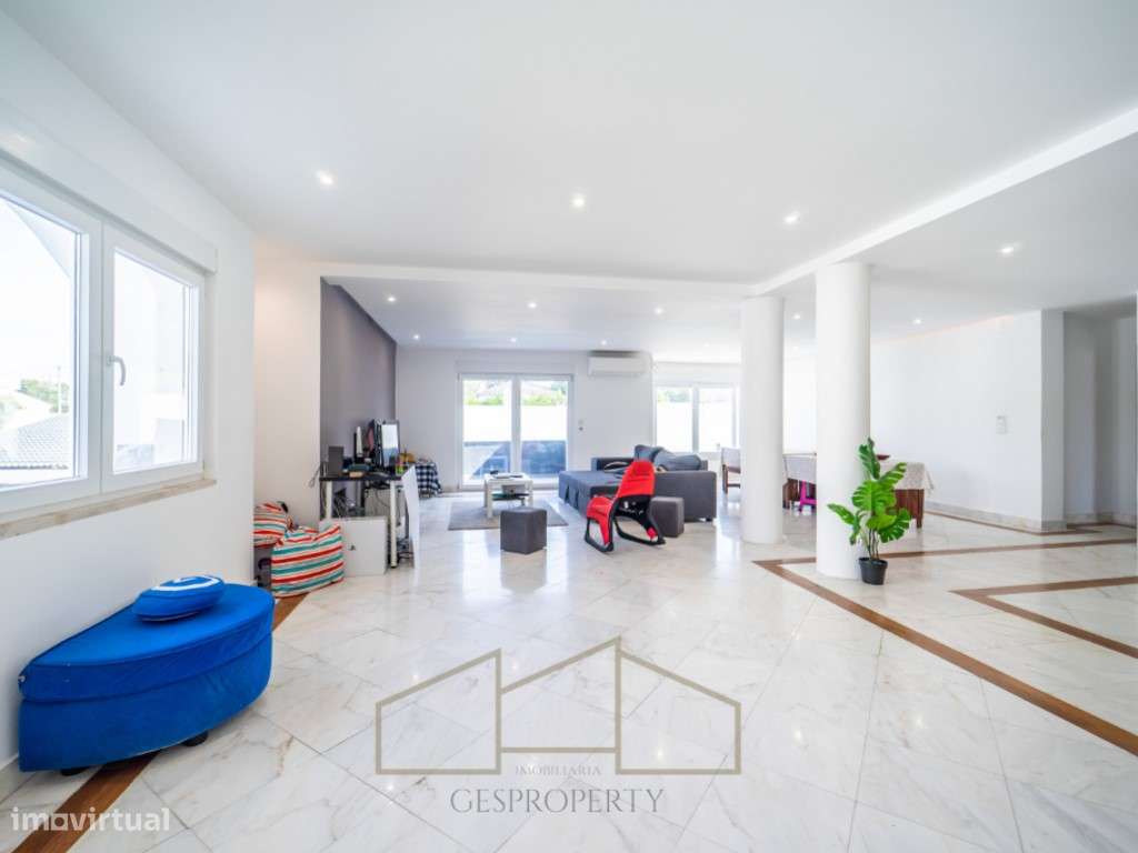 Moradia T6 Isolada na Marisol-23