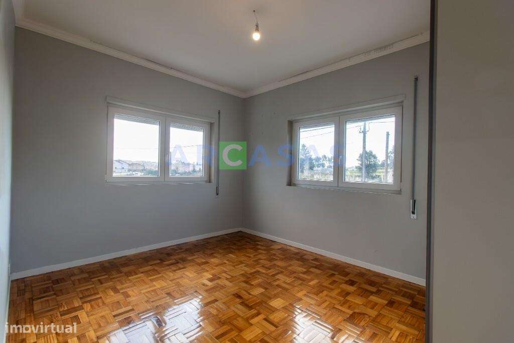 Andar moradia V3 com 2 garagens fechadas em São Cosme, Gondomar-15