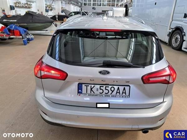 Ford Focus - 6