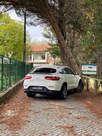 Mercedes-Benz GLC 250 d Coupé AMG Line 4-Matic - 4