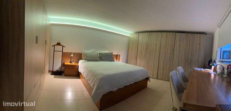 T3 mobilado em Ponta Delgada, lugar de estacionamento - Grande imagem: 4/7