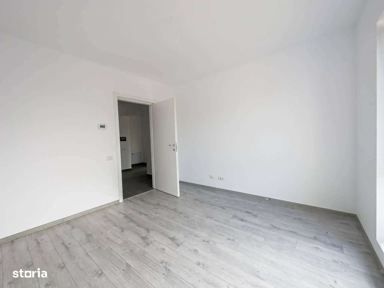 3 camere | 10 minute Metrou | premium | 2 lifturi | terasa mare - Imagine principală: 4/10