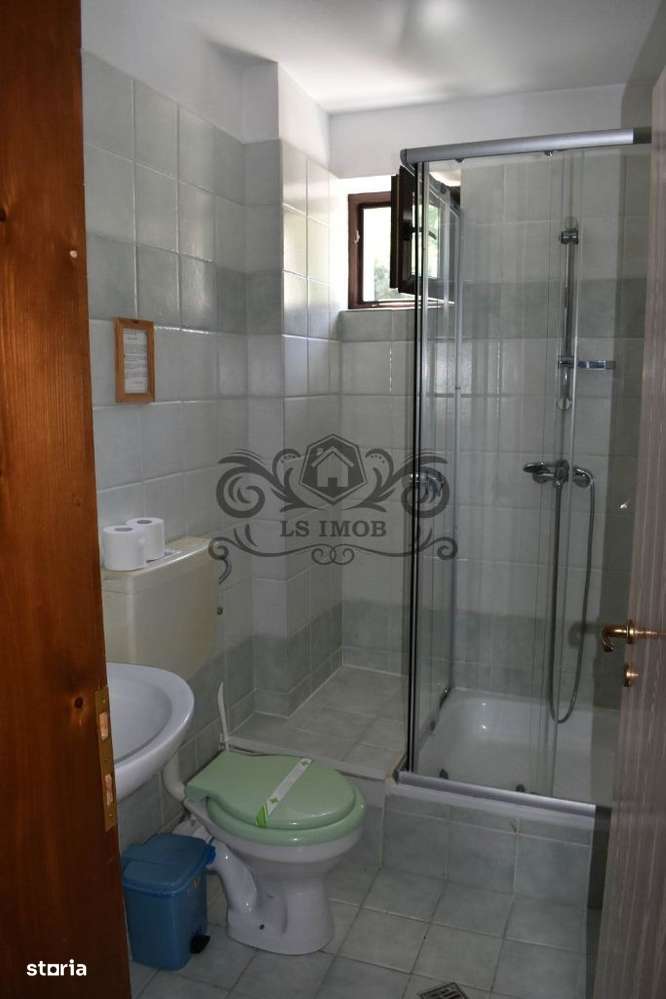 Pensiune superba cu restaurant de vanzare in Moieciu-13