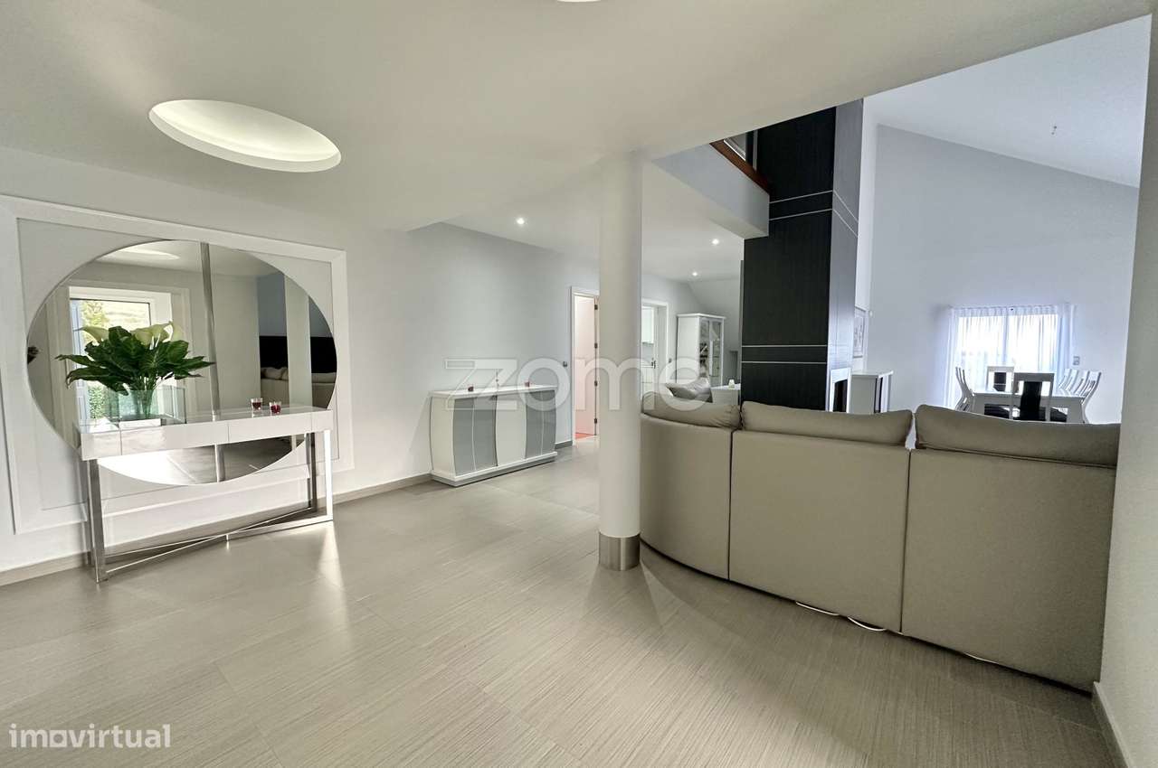 Vivenda T6 com Piscina - Pico da Pedra - Grande imagem: 5/47