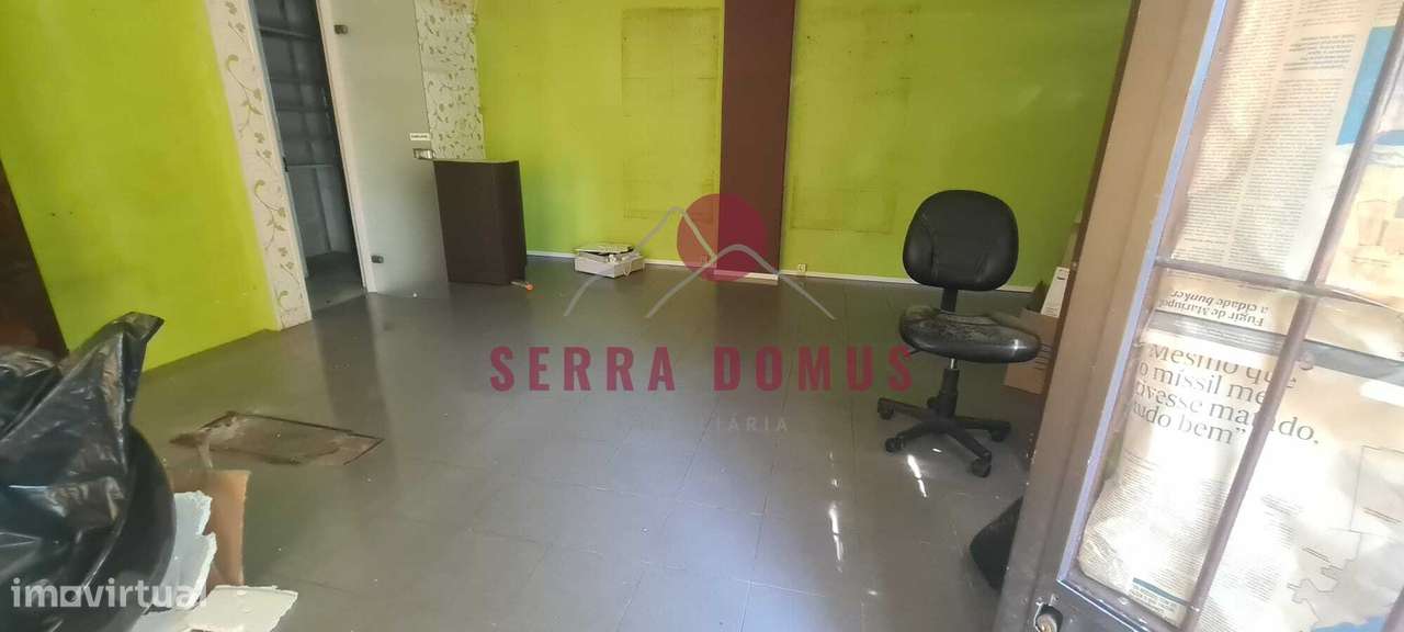 Loja com 38 m² para arrendamento na Venteira, Amadora. - Grande imagem: 4/9