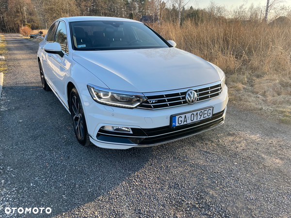 Volkswagen Passat 2.0 TDI BMT Highline - 9