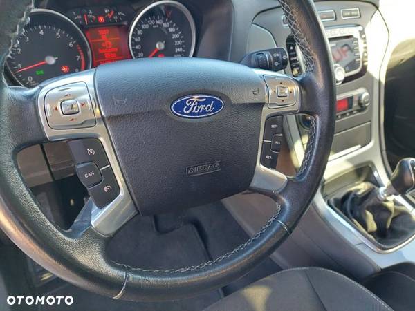 Ford Mondeo 1.6 Eco Boost Trend - 21