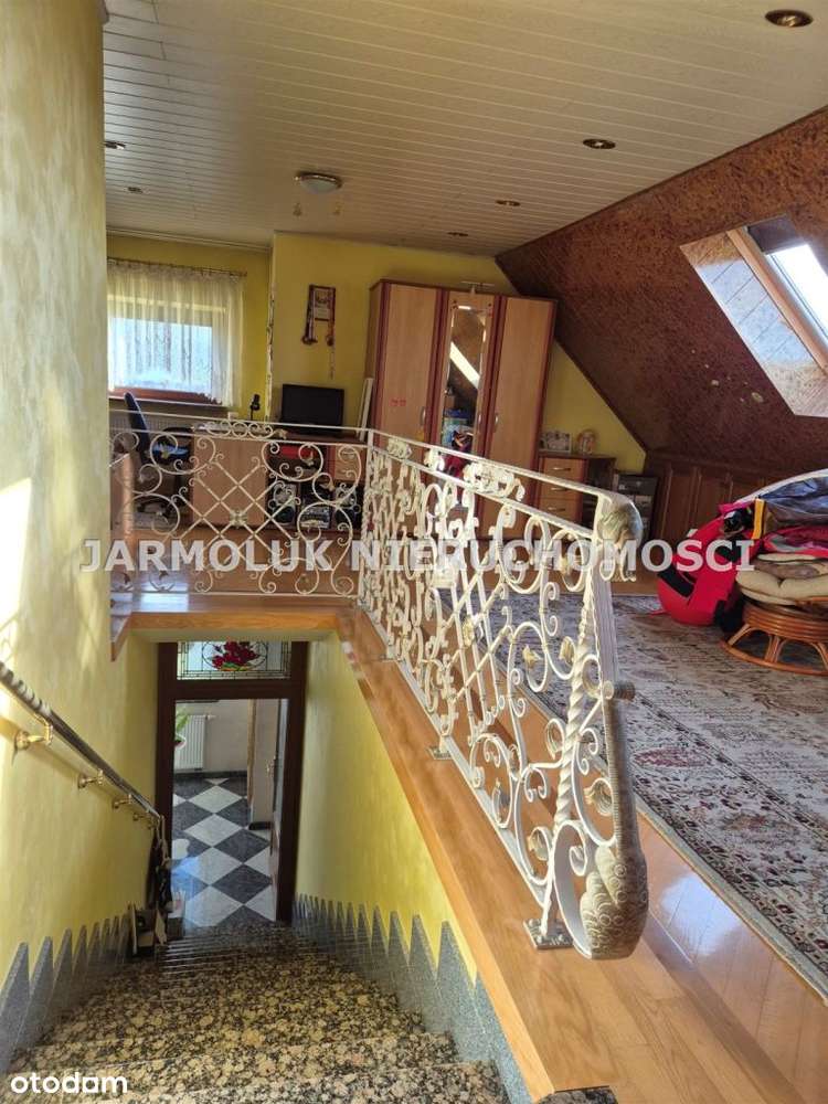 Hala Produkcyjna, dom i budynek biurowy-18