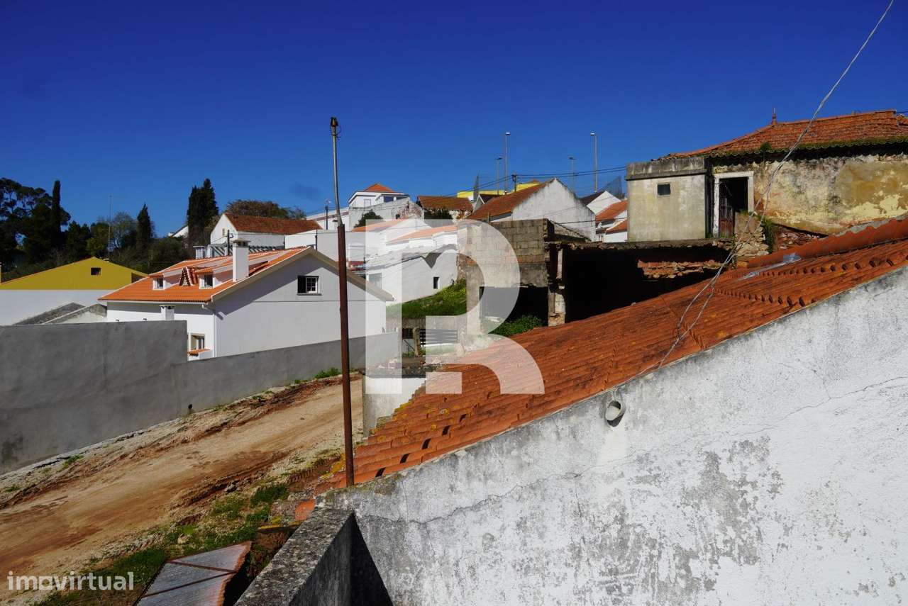 Moradia T2 para recuperação em Torres Vedras - Grande imagem: 3/21