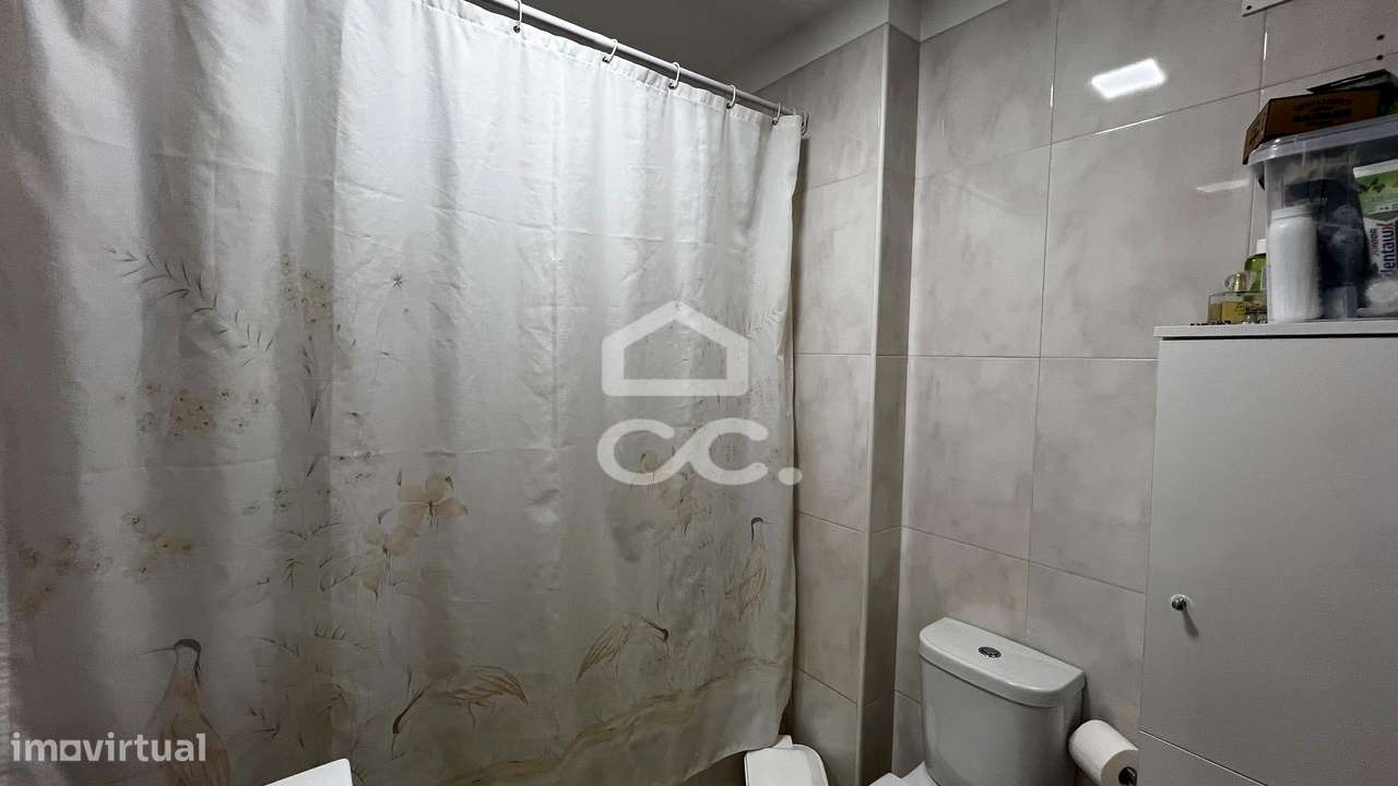 Apartamento T2, Lustosa, Lousada-6