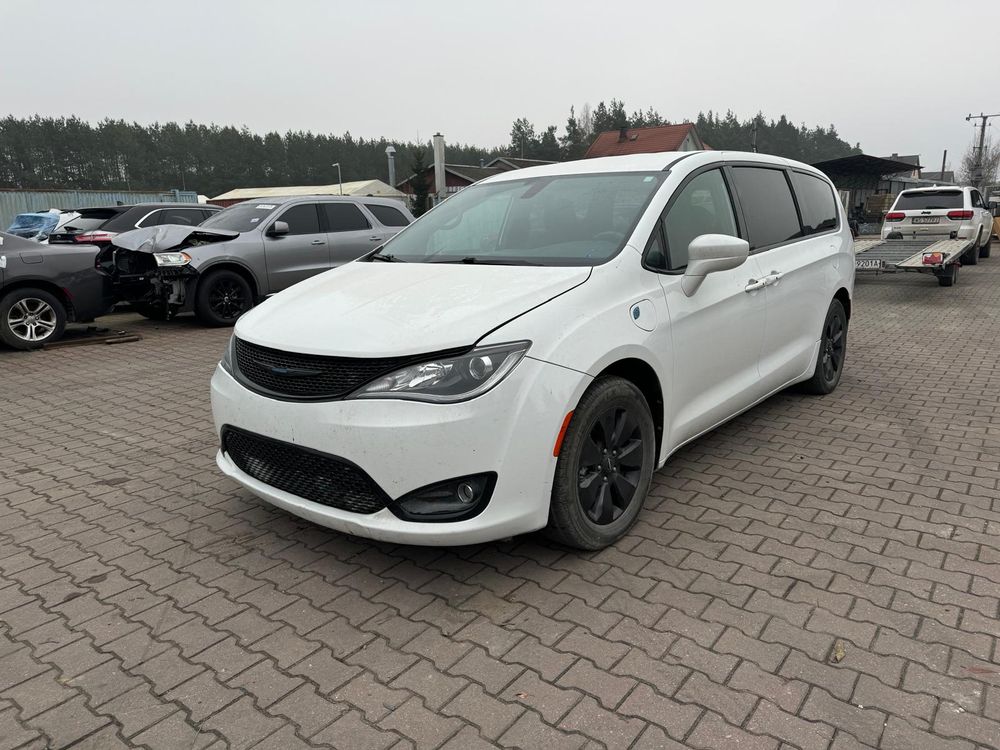 Chrysler Pacifica 2020