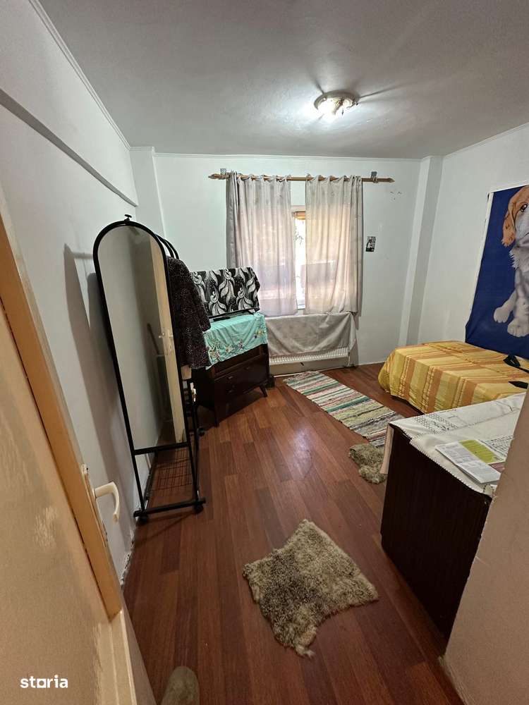 Vânzare apartament 2 camere, parter, ideal locuință sau cabinet, Roman - Imagine principală: 4/11