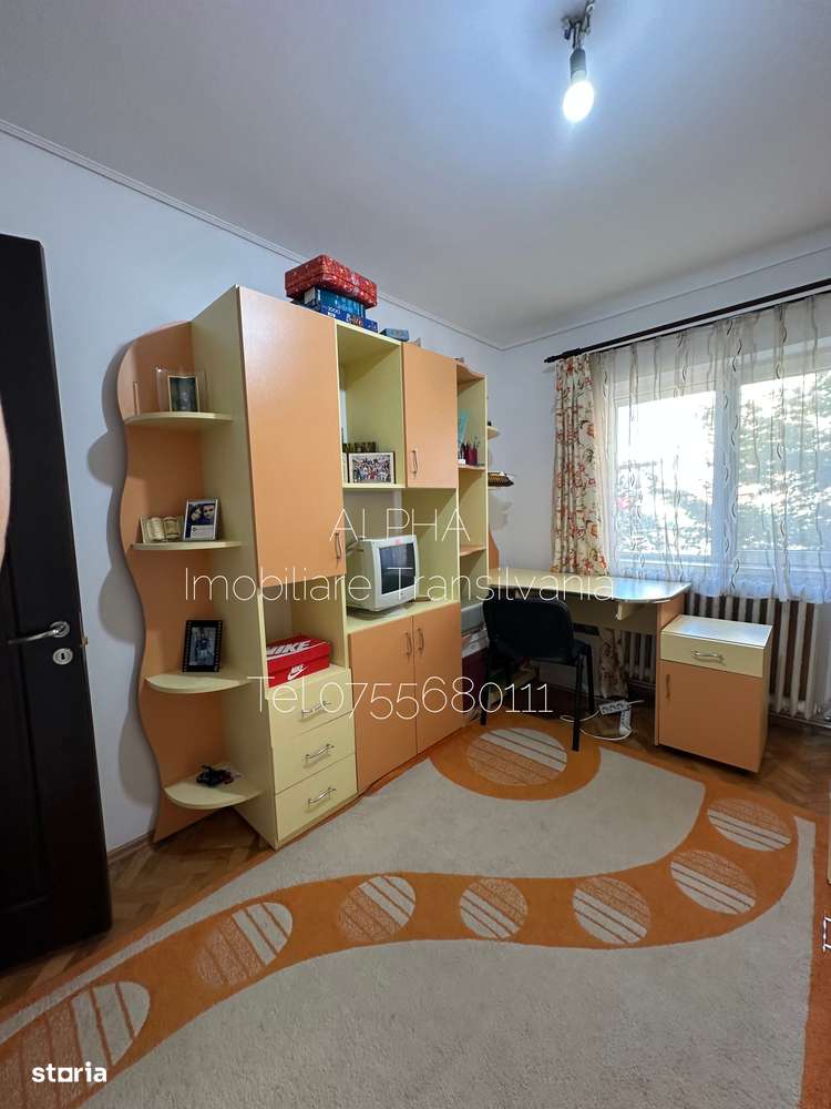 Apartament 3 camere, etaj 1, zona Profi City Bradet-8
