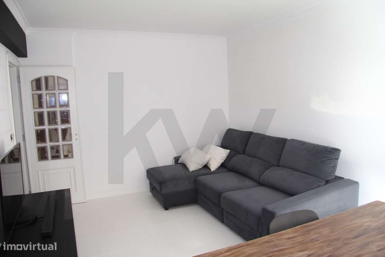 Apartamento T1 - Monte Abraão - Grande imagem: 5/12