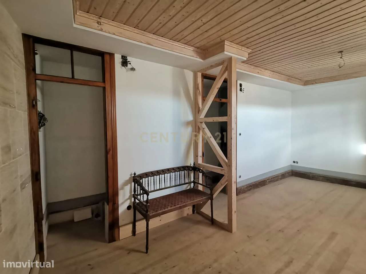 Prédio com vista soberba sobre o rio Mondego-27