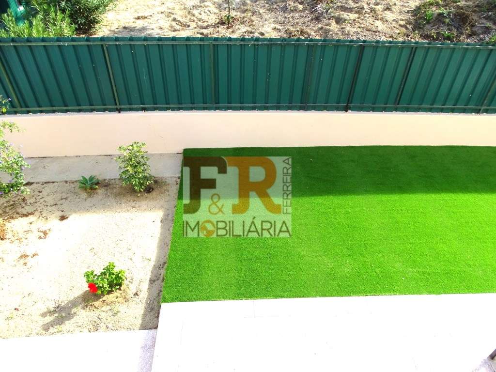 Moradia Duplex T2+1 com sótão aproveitável e Garagem Quinta do Cond...-25